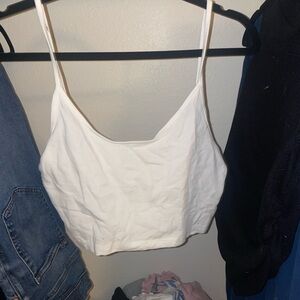 White basic tank top